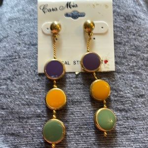 Cara Mia Dangle Earrings Stainless Steel Posts NWT 3 Circles Gold Color Accents